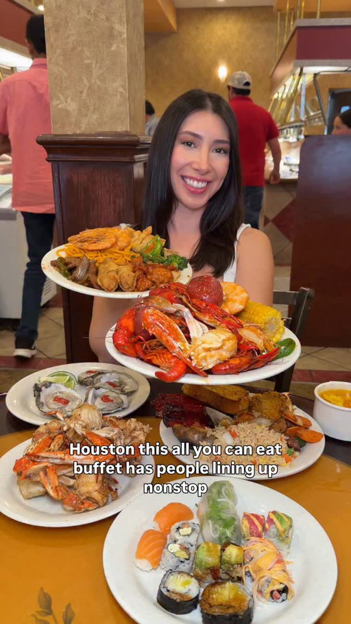🔥 THE ULTIMATE CHINESE BUFFET EXPERIENCE IN HOUSTON 🔥 
📍 @kingpalace.chinesebuffet has the best buffet deal! Their lunch price is $14.99 and $17.99 for dinner which includes live crawfish, crab, oysters, shrimp, sushi, all the Chinese classics, dessert and more! Everything kept coming out hot and fresh constantly and the options are endless. Be sure to check them out! 

Address: 18315 Tomball Pwky, Houston

#KingPalaceHouston #HoustonEats #HoustonRestaurants #HoustonFoodie