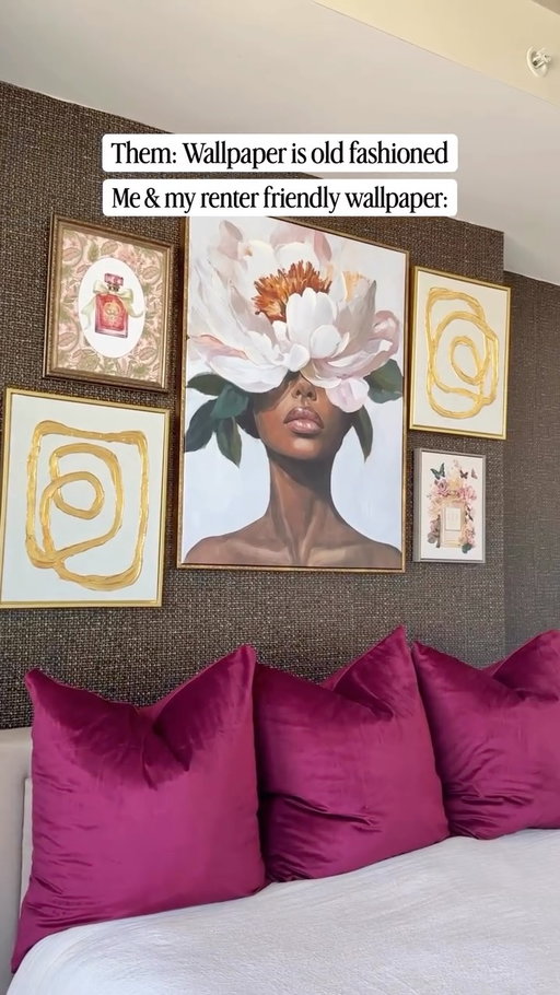 The reveal though 😍 Comment BEDROOM & I’ll send you this exact wallpaper (and hundreds of others), along with my bedroom decor details!

I had no idea this DIY peel and stick wallpaper installation would be this easy!

Would you try this at home?!

I’m loving how my bedroom is coming along and cannot wait to finish things up around here 🥰✨

#homedecor #diyhomedecor #peelandstickwallpaper #wallpaper #homedecorinspo