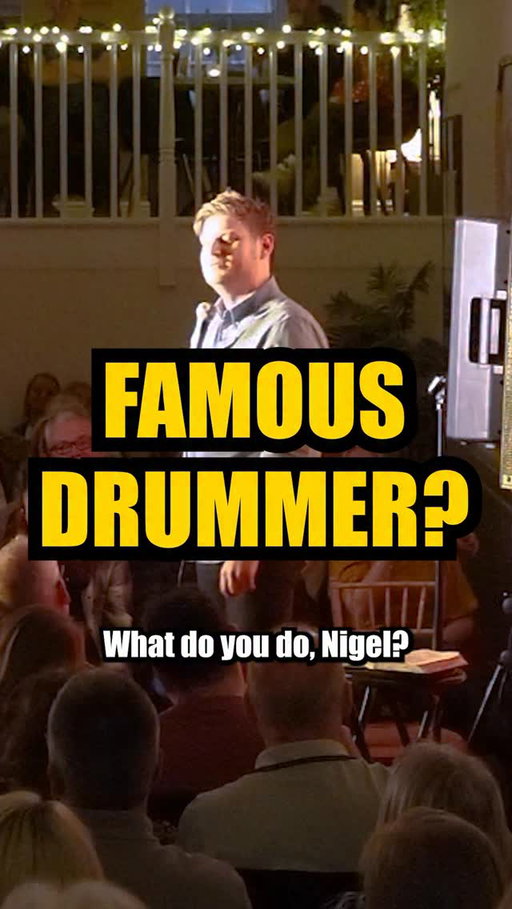 “FAMOUS DRUMMER?”

Was Nigel lying?

Great night @funhousecomedyclubs 

#funny #improv #comedy