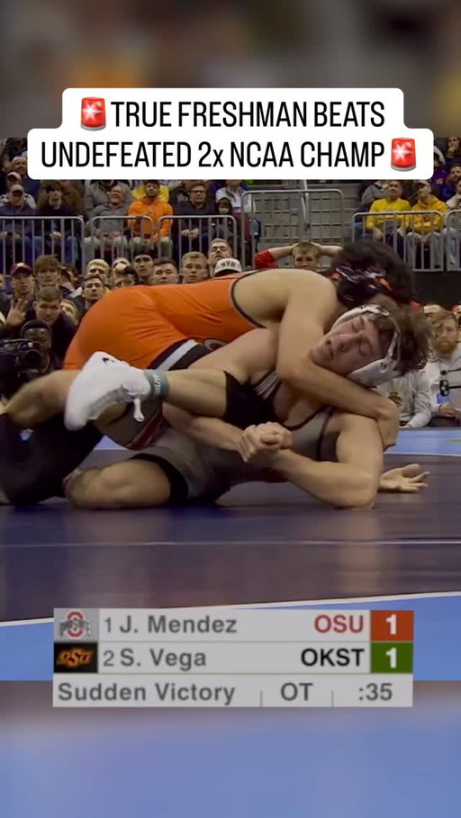 Oklahoma State’s true freshman Sergio Vega shocked the wrestling world this weekend when he took out Senior/2x NCAA champion Jesse Mendez in overtime 🤯

#NCAAs
