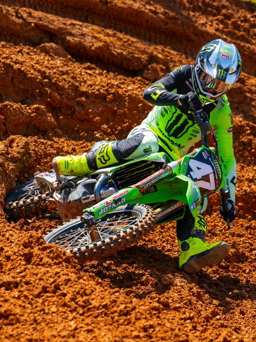 Alabama had its ups and downs. Qualified P1 in west. Went into the night feeling the best I could dealing with some back pain. Went and got scans Monday and found a few things. Going to try and get those taken care of but will keep you guys updated 🫶