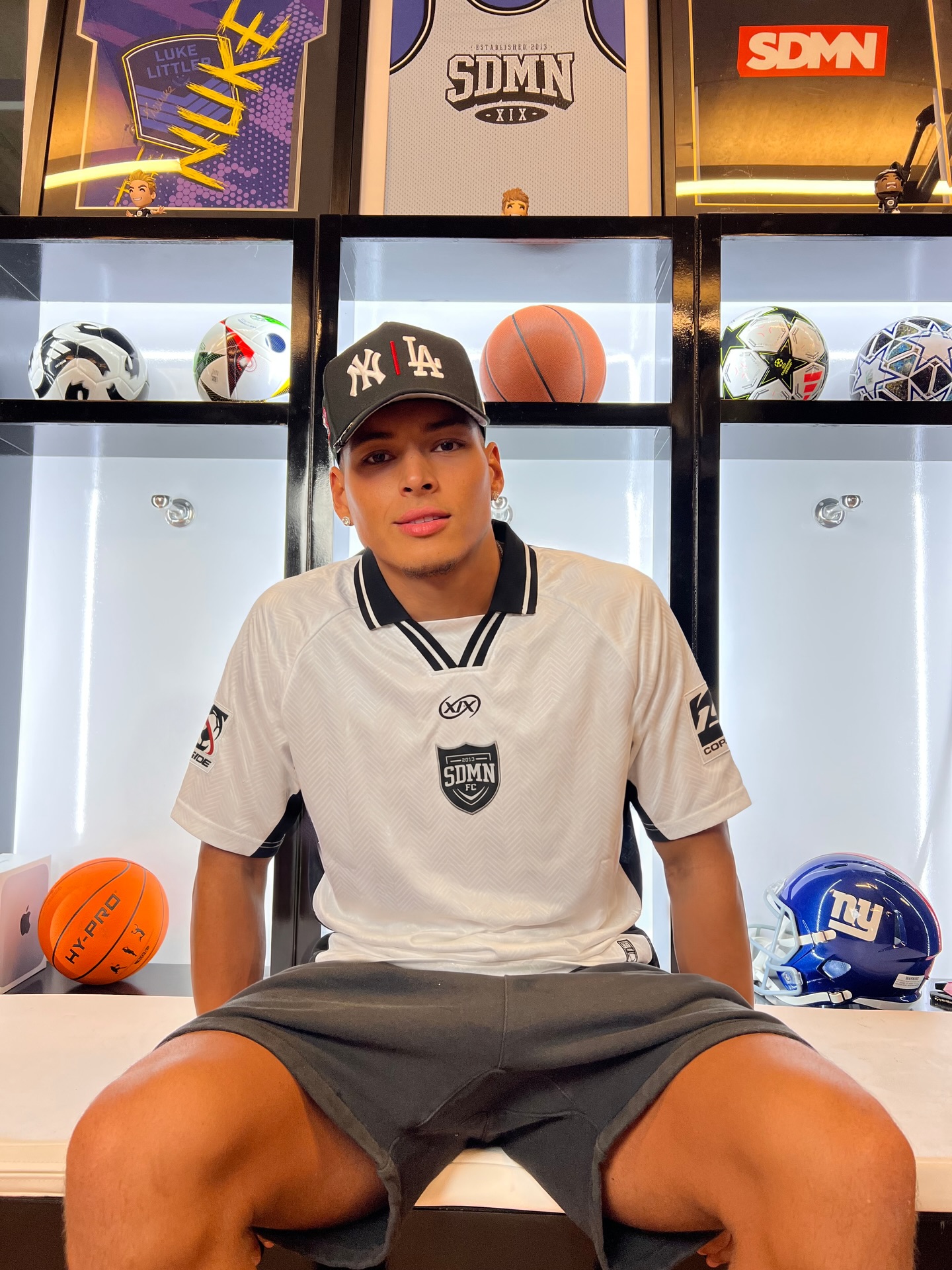 WELCOME TO THE CHARITY MATCH @marlon3lg 😮‍💨⚽️