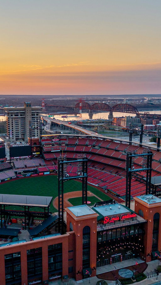 Welcome back @cardinals baseball!! ⚾️ #STL
