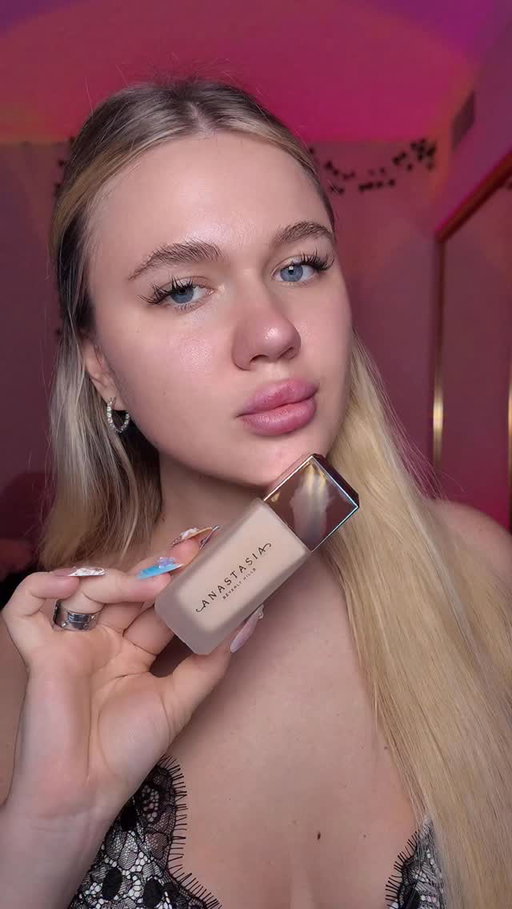 real all-day wear test ✨
I really wanted to see if this foundation lasts from morning to night… and it actually does. still smooth, blurred, and lightweight all day. no oxidation, no separation.

wearing the Impeccable Blurring Second-Skin Matte Foundation in 1.5 WP

#ABHSponsored @anastasiabeverlyhills