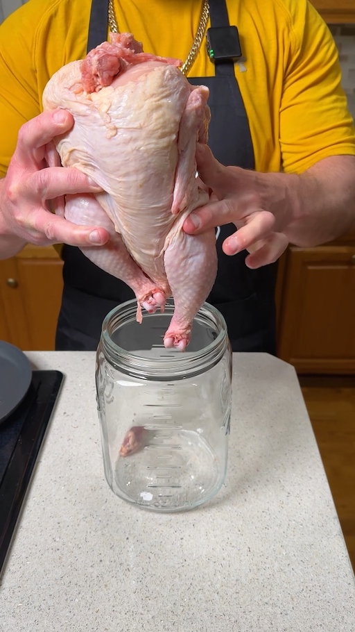 Cooking a mason jar chicken #easyrecipe #cooking #foodie