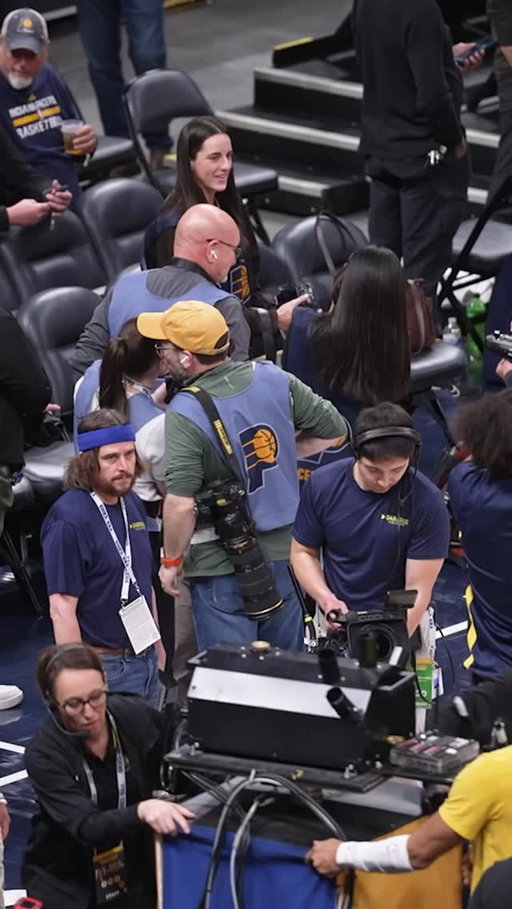 photog CC reporting for duty 📷

we gave @caitlinclark22 a camera to shoot the @pacers game and she did not disappoint 😮‍💨