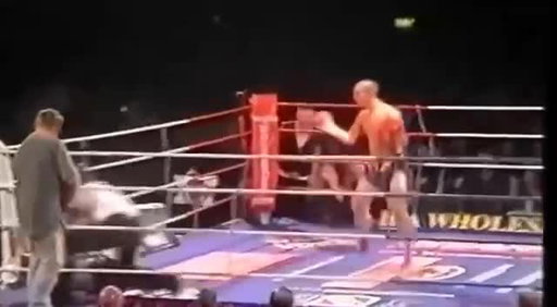 25 years ago. First pro title win at 15. Dropped my opponent, then got cut then knocked him out all in the space of 45 seconds of round 1. Always been an agent of chaos ☠️ 

#muaythai #knockout