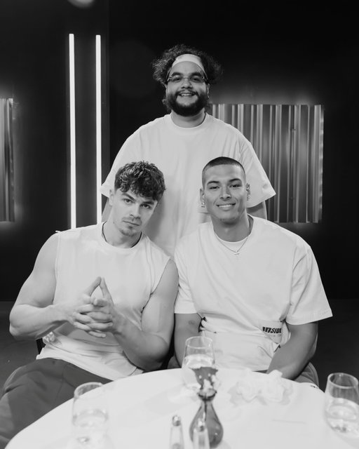 And just like that I’ve been L’d off @sidemeninside . Honestly before the show if you told me I’d be 2nd out I probs would’ve brained myself against a wall. But genuinely I’m so happy with the time I had in there, I met some great people, made some friends for life and laughed the most I ever have in my 22 years on this planet (also secured some epic clipfarms) @marlon3lg @9p it’s all on you now, carry the torch, make me proud #big2 ❤️