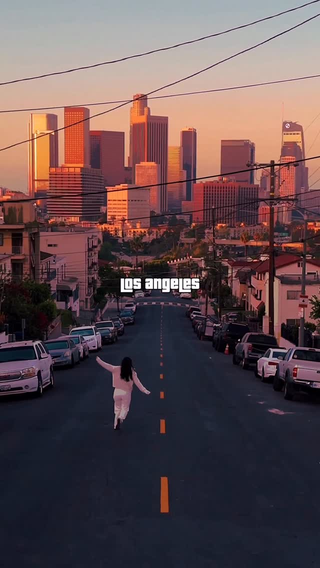 @aureliestory Los Angeles vibes 🏙️✨Check out my story highlights for the best things to do in LA and my complete USA itinerary #losangeles #lossantos #la