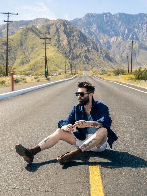 Roadtrips out West. Exploring California from the Palm Desert all the way to the Pacific Coast for @tbahama. 🌴

Shot by @westonkloefkorn.