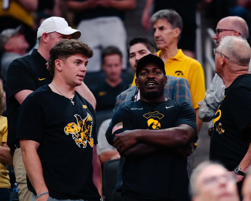 Former Hawks in the House 🐤