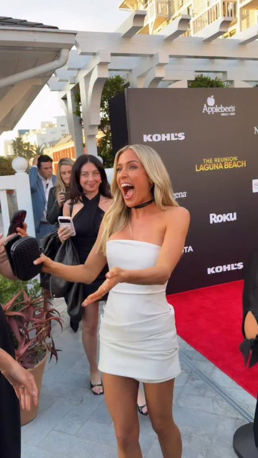 Three Kristins walk into a reunion #LagunaBeach #DUNZO