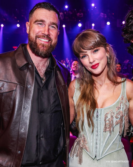 TE1 showing his support at the 2026 iHeart Awards ❤️‍🔥