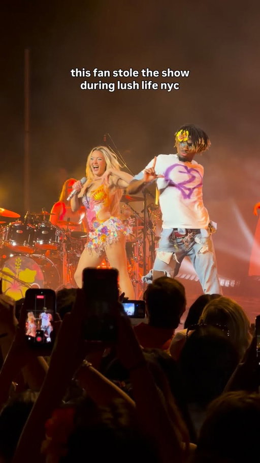 Zara Larsson Brooklyn Night 1 Lush Life Dance!!!! Someone pls tag this icon! 🌸☀️🐬