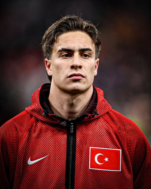 Takım olarak müthiş mücadele edip ilk engeli aştık. Son engeli de aşmak için terimizin son damlasına kadar mücadele edeceğiz. Desteğiniz için teşekkürler 🇹🇷❤️