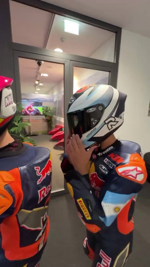 Through hail and rain 😂 

⏮️ 2024 Austrian GP

#RedBullRookiesCup #RoadToMotoGP #MotoGP #Racing #motorcycle
