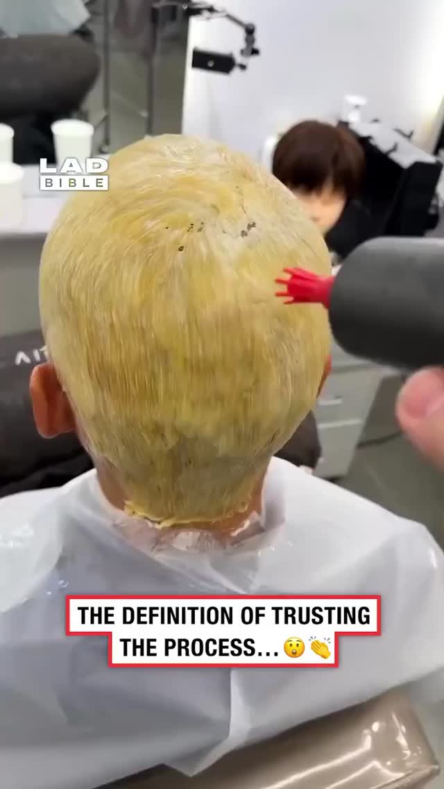 Frosted tips ❌ Frosted cupcake ✅ ⁠
⁠
🎥: IG/ el.jmgallery