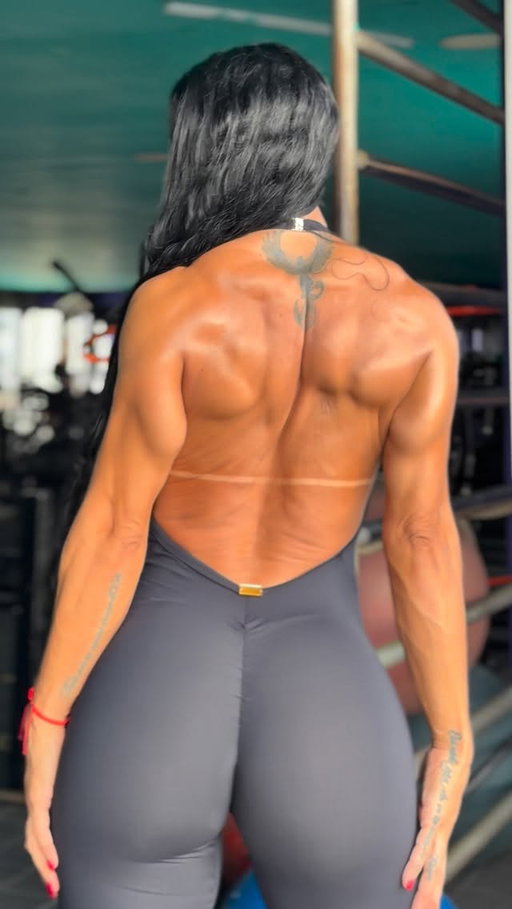 Golden mood activated 🌟 @bronceadoperfecto 😍