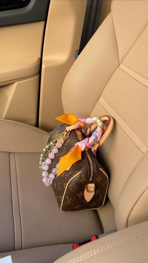 how I protect my feet & dance 10+ hrs at music festivals🦶

linked everything on my Amazon storefront under “festival essentials”