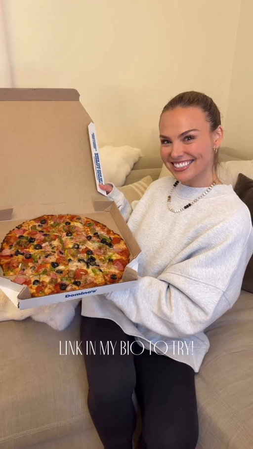 My pizza is the perfect pizza 👏🍕👏 Try it with my link dominosbestdealever.com/hannahbrown or build your own #ad @dominos