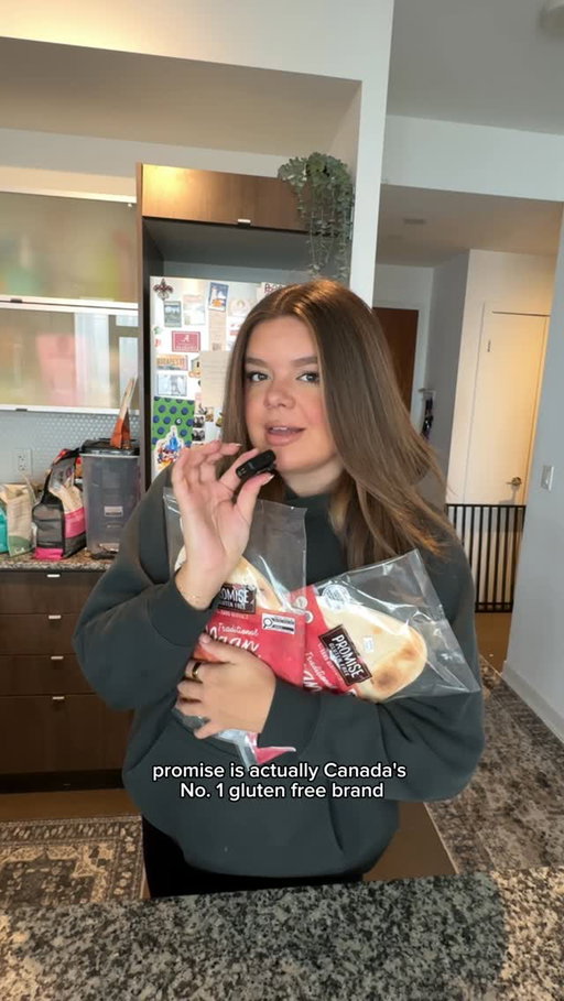 Who says a sandwich has to be stacked? @promiseglutenfree is my go-to for an easy, satisfying lunch that’s high in fibre. #betterbread #promiseglutenfree #ad