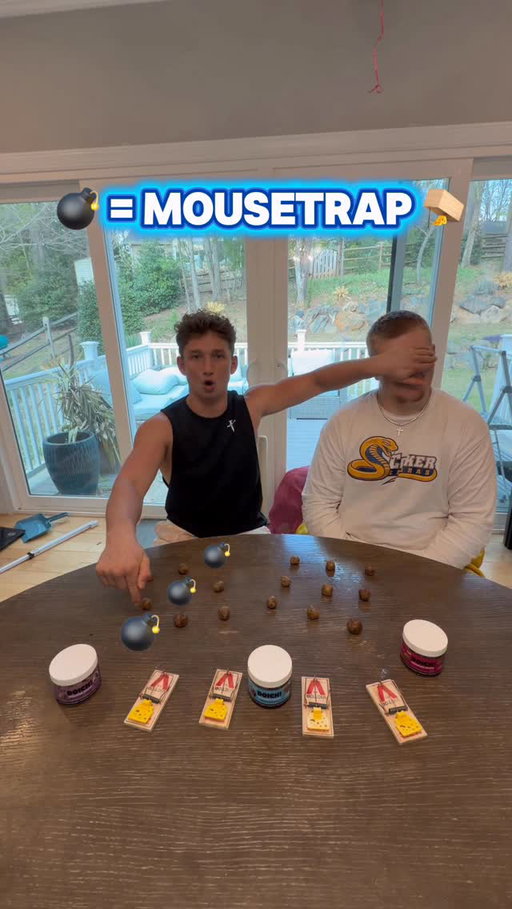 💣 = Mousetrap🪤😂 with healthy snacking dough @doichfoods #sports #game #funny #heathysnacks