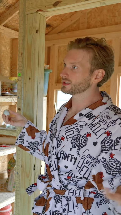 @marcosummers learning where chickens come from 🤣 Full episode premieres 3/30!