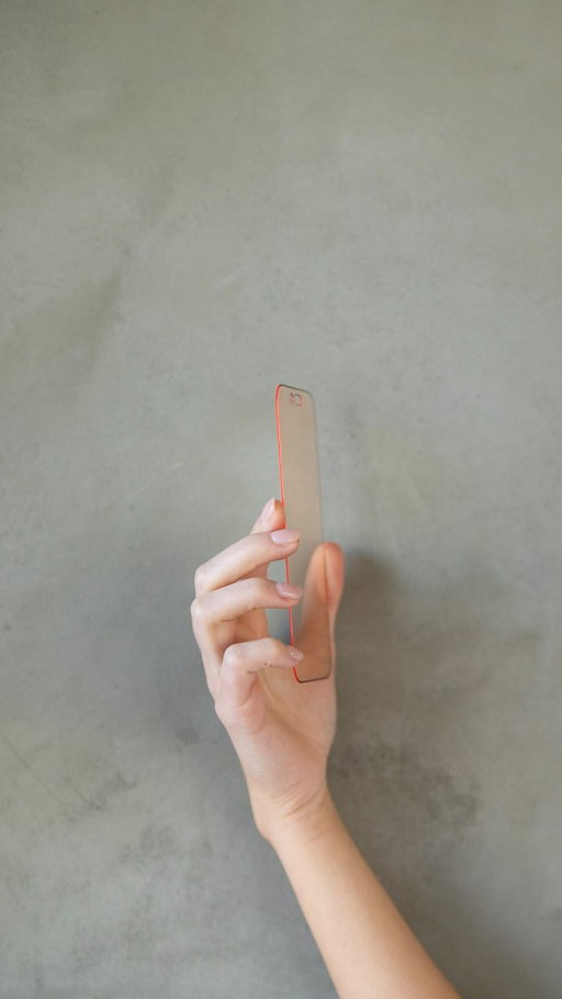 A new era of digital wellness that doesn’t require you to disconnect.

#bluelightprotection #redlighttherapy #bluelightblocking