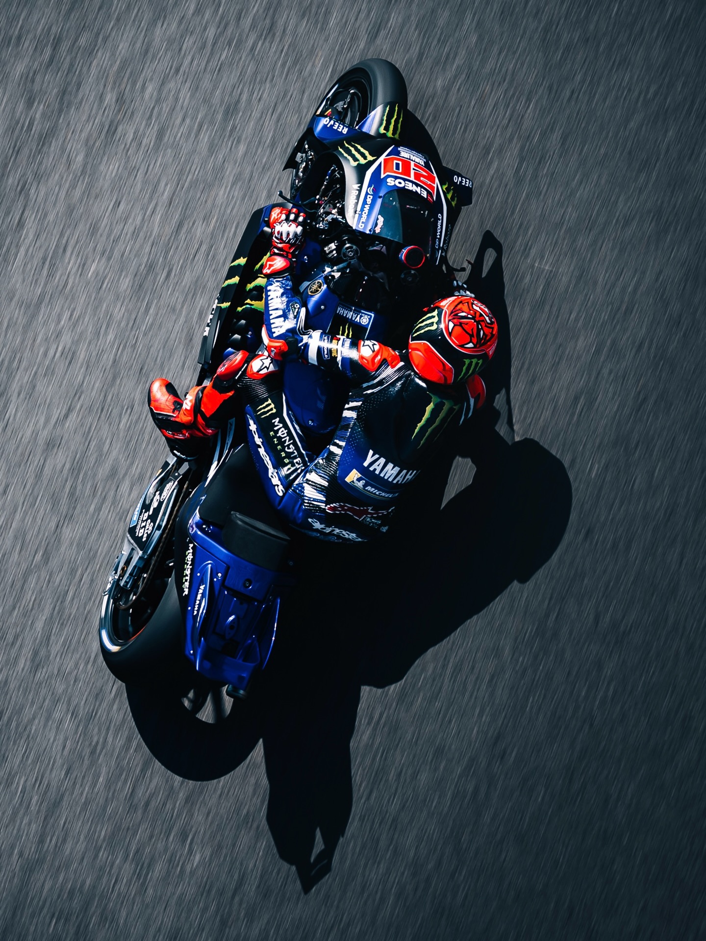 What a weekend of motosports 🤩 @motogp at the iconic Circuit of The Americas and the @f1 Japanese Grand Prix! Doesn’t get much better than this 🇺🇸🇯🇵