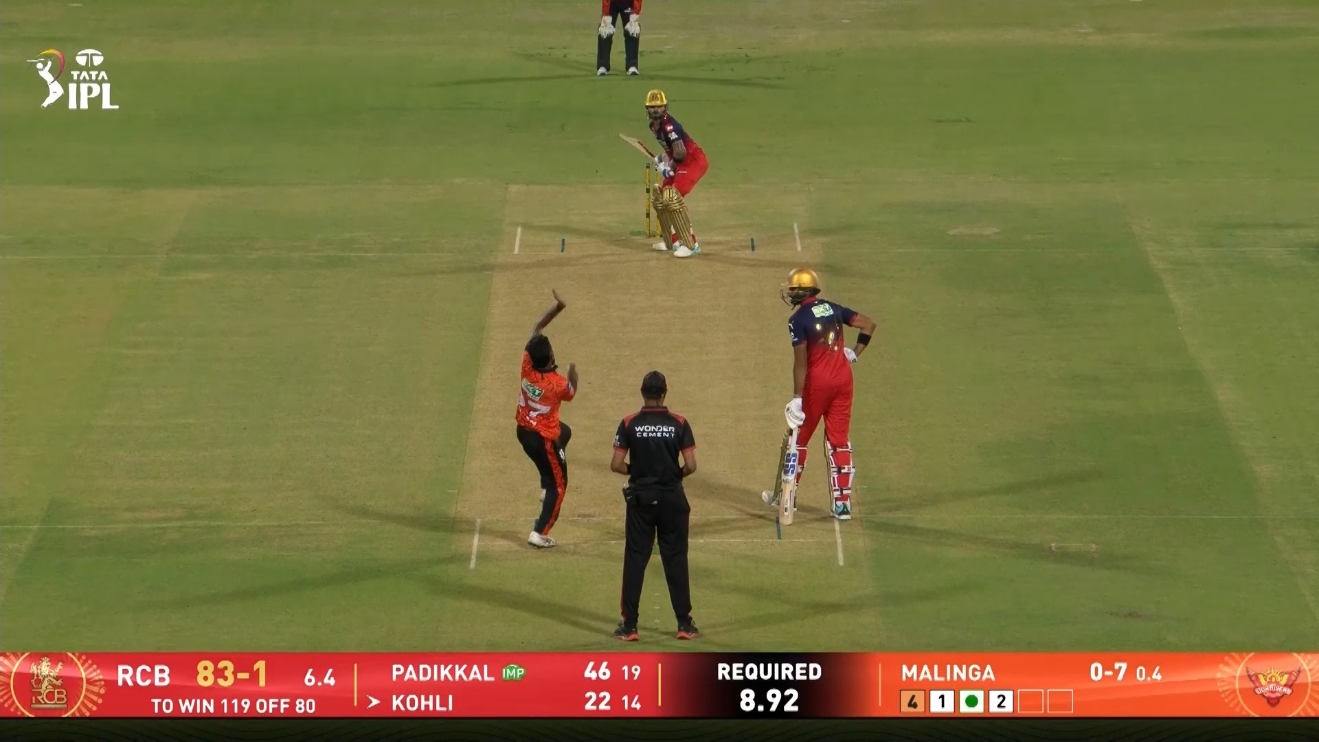 Elegance 🤝 Authority 

🎥 Virat Kohli treating Bengaluru with his masterclass 👌

Which was your favourite out of the two? ✍️

#TATAIPL | #KhelBindaas | #RCBvSRH | @virat.kohli