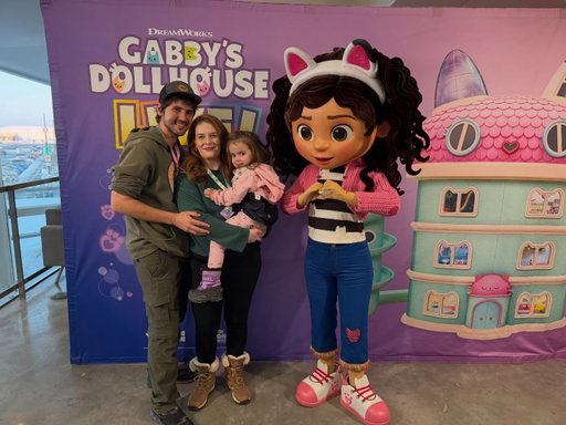 We had the best time ever at the @gabbysdollhouselive show as VIP’s 🎀💕

I am beyond thankful for all the amazing opportunities social media has given me 🥰