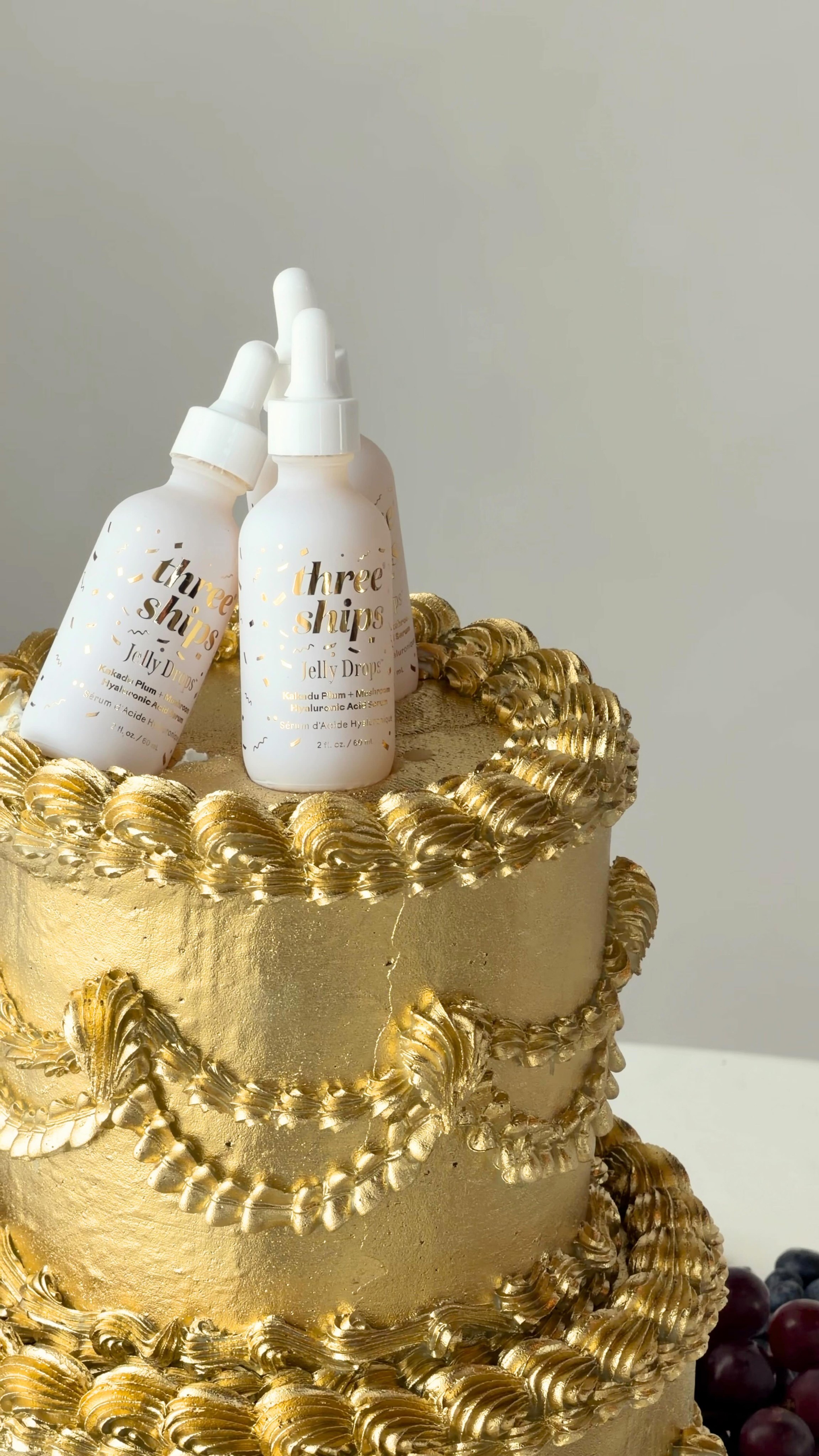 From starting with just $4,000 and making products in @itsconnielo’s kitchen to a multi-million dollar brand sold across North America ⭐️

Your reminder to celebrate the big and small accomplishments 🎂💛