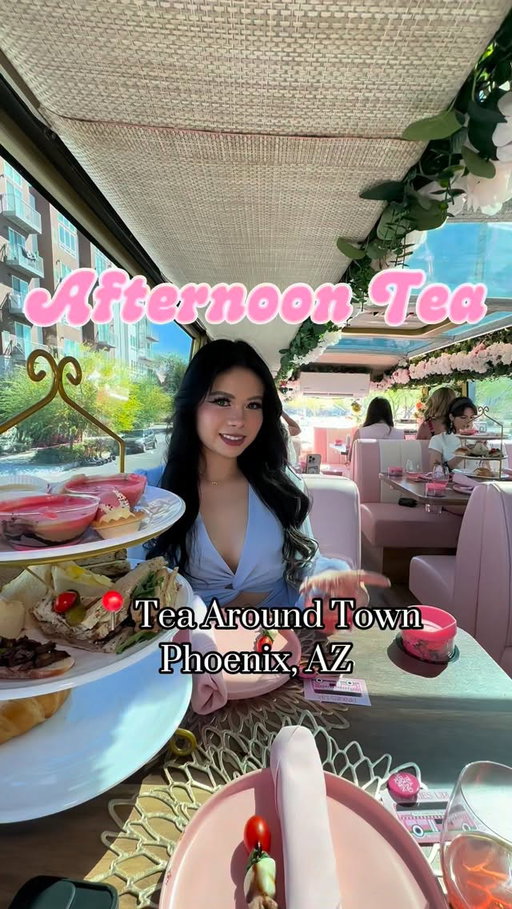 📍 @teaaroundtownnyc 
Phoenix, AZ

Balloons: @azbacheloretteparty 

Bridgerton vibes just landed in Phoenix ☕️✨ the cutest tea experience with bites, sips, and live music.

#teaaroundtheworld #topview #afternoontea #bachelorettepartyideas