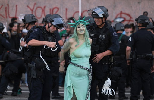 More than 3,000 marches and rallies took place yesterday in cities and towns across America during the third “No Kings” event, where millions protested against the policies and actions of President Trump and his administration.

See more photos at the link in our bio. 

📸: Etienne Laurent / AFP / Getty; Kerem Yucel / AFP / Getty; Hasan Akbas / Anadolu / Getty;  Seth Herald / Anadolu / Getty; Stephen Maturen / Getty; Evan Agostini / Invision / AP; John Rudoff / Reuters; Peter Zay / Anadolu / Getty; Jason Connolly / AFP / Getty