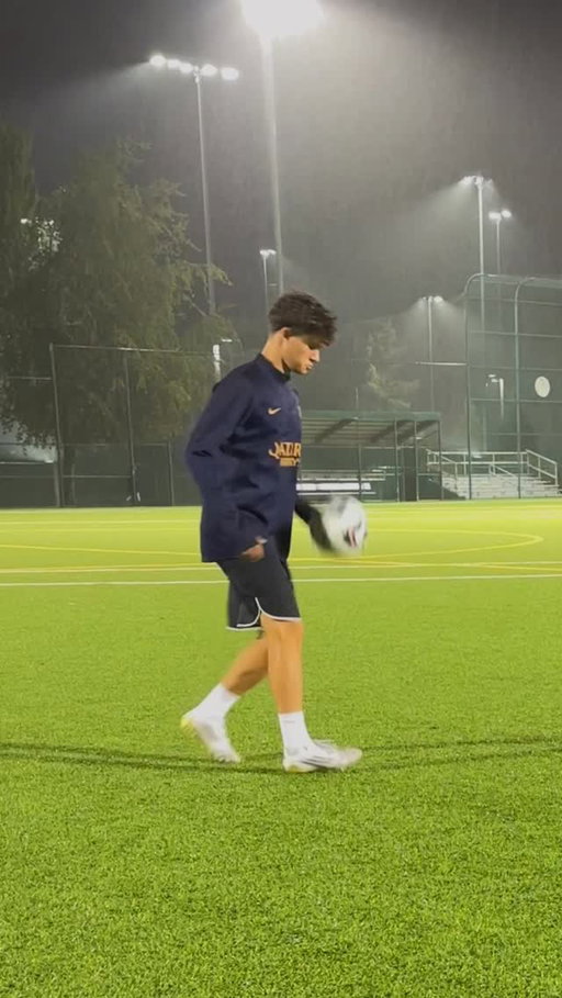 Nights like these 💫 #football #soccer #footy #skills