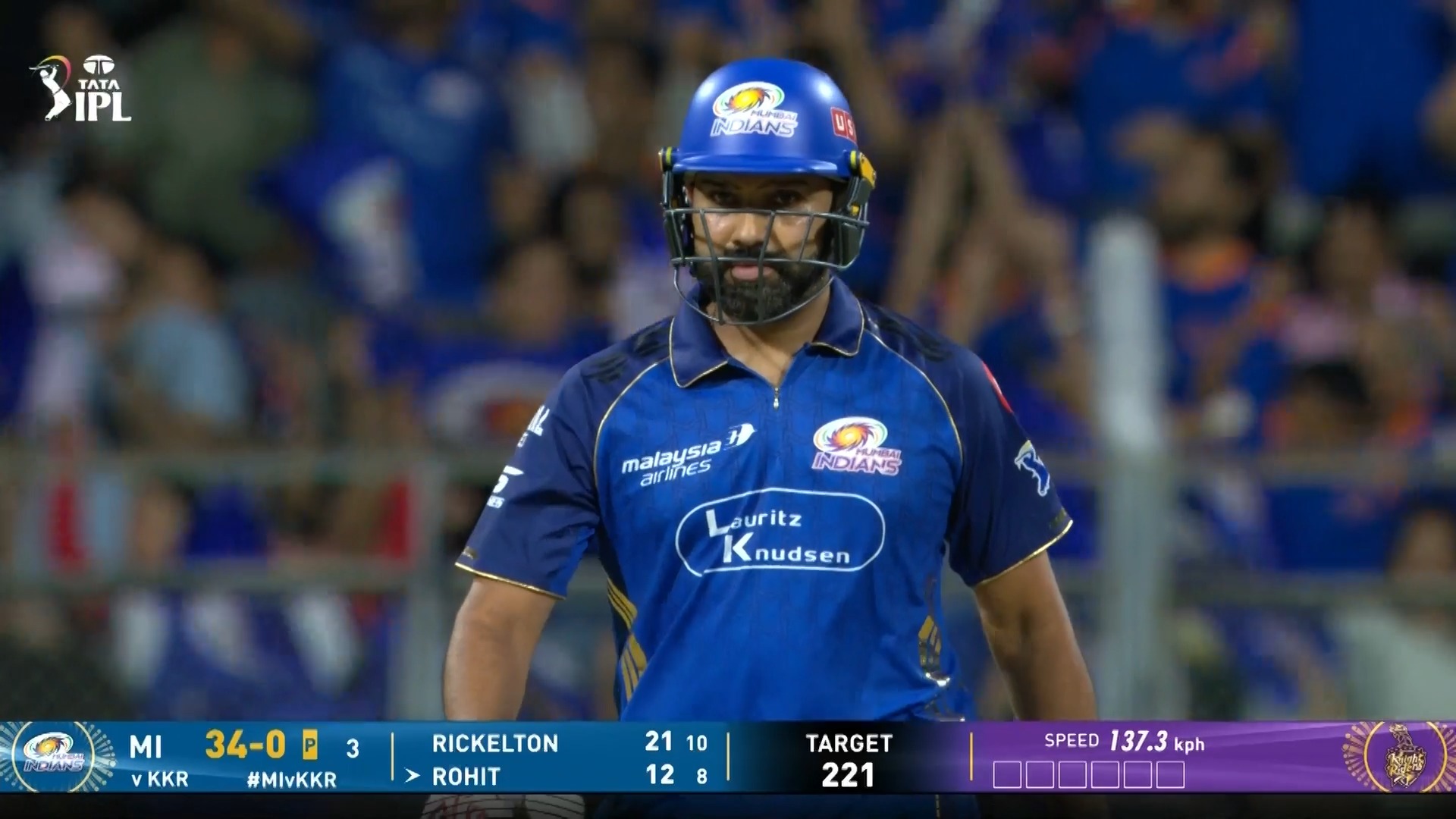 Rohit Sharma in his element 🙌

🎥 Enjoy his scintillating early smacks for six 👊

#MI are 64/0 after 5 overs.

#TATAIPL | #KhelBindaas | #MIvKKR | @rohitsharma45