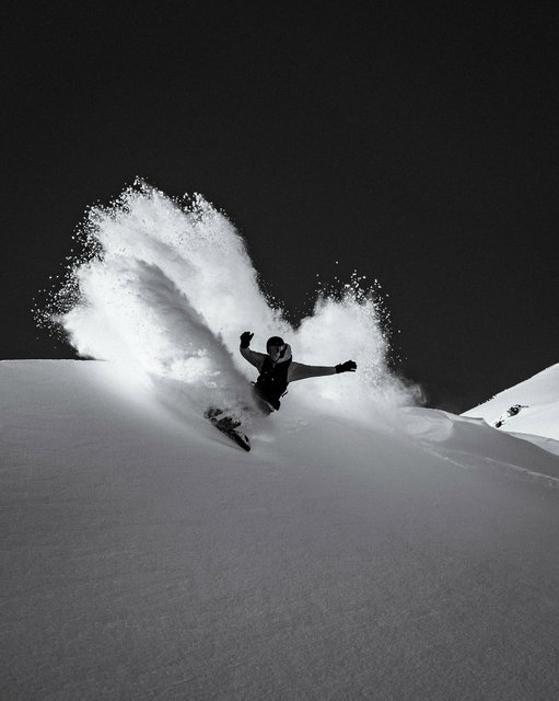 10 years of splitboarding in the Lyngen Alps has taught me a lot - and that’s what we explore in the new series 10/10/10 - Ten Years, Ten Peaks, Ten Stories.

@honesttoast is capturing the whole journey trough his lens 🎥📸