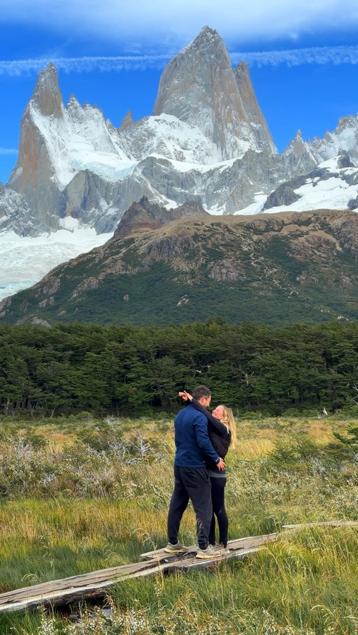MORE Polar bears??? Did they see ONE? 🐻‍❄️

Honestly, come rain or shine, there will always be criticism from someone 🙅🏼‍♀️

And if it makes you feel any better, some of the most beautiful landscapes in the world also get it 🙈

Got to laugh sometimes though 😂

#patagoniaargentina #patagoniachilena #funnystory #adventuretravel #travelinspired