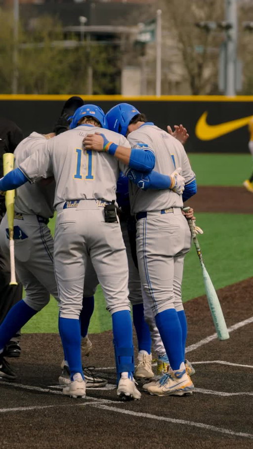 A 3️⃣-run HR that was absolutely CRUSHED by @uclabruinsbaseball’s Roman Martin 💥