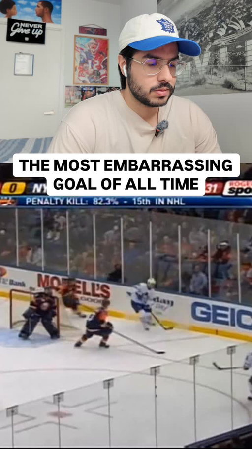 Hockey goalie gives up a goal from 197 feet away 😭

Share this with a hockey fan 🏒

#hockey #hockeymemes #nhl #nhlhockey #nhlmemes