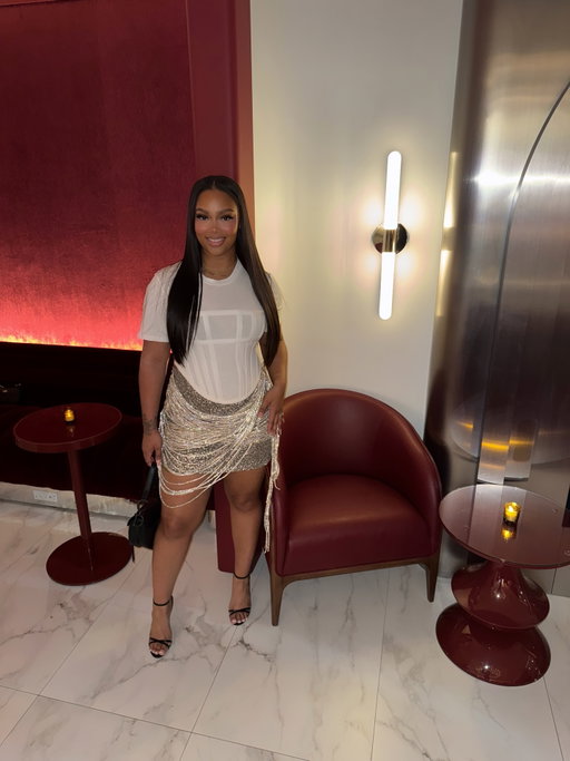 Happy Birthday to me🤍!!! Not me turning 33 ?!? 
I’m believing God for so much this year, especially with it being my Jesus Year!
This @matopeda_studios outfit made me feel like a Birthday Princess for sure!! 
Hair @hautehairatl by @hair.tingz_
