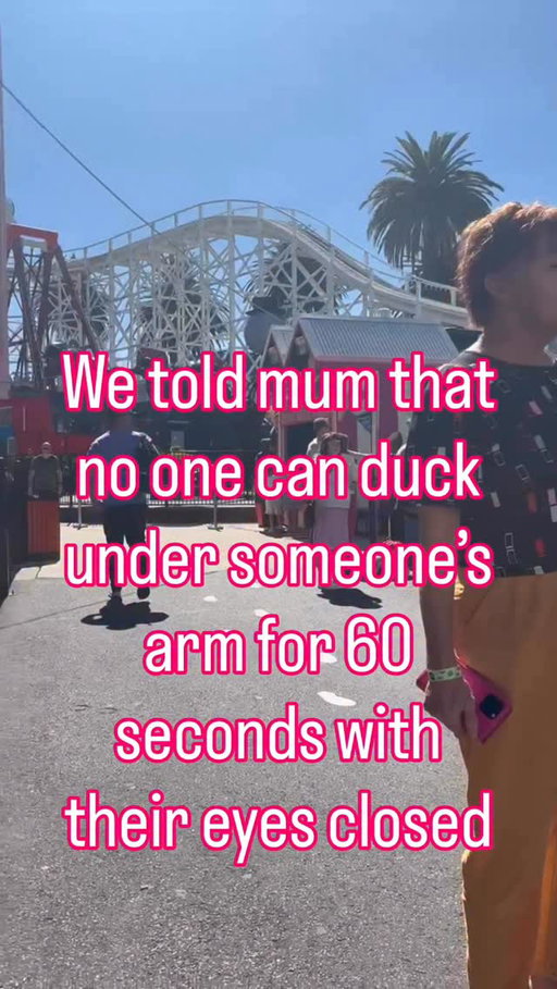 You’re a very good ducker, Hels. Well done. 😂
.
.
.
#bronlewis #comedy #fyp #prank #funny