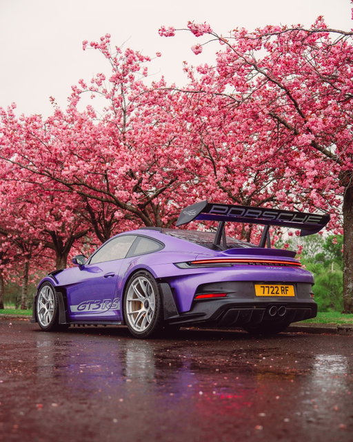 Finding every road with cherry blossom.
📸 @callumdewarphoto 🚙 @cslonko #PorscheMoment 
__ 
911 GT3 RS (WLTP): Fuel consumption combined: 13.2 l/100 km; CO₂ emissions combined: 299 g/km; CO₂ class: G; Status 03/2026