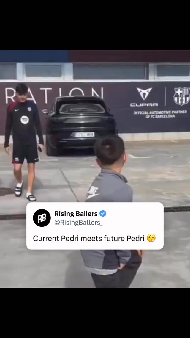 This is class… Barcelona U12 baller Hugo Galdeano who went viral for his goal at La Liga Futures the other day met his fellow number 8 Pedri earlier this year 🤝🏽

La Masia’s newest wonderkid 💫

🎥 @laliga @laligafutures