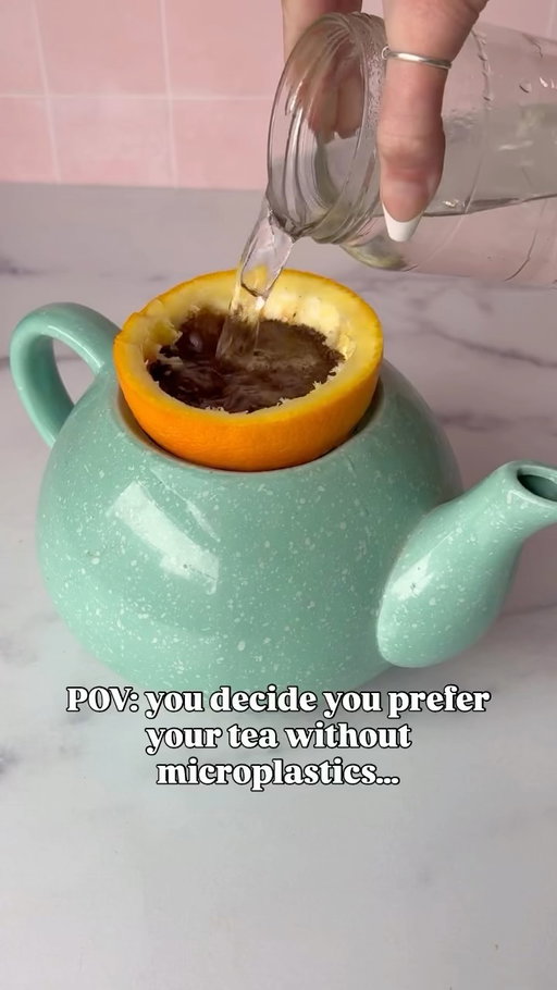 One cup of tea please, hold the microplastics. 🫖

Did you know research suggests that plastic‑based tea bags can release BILLIONS of microplastic and nanoplastic particles into a single cup of tea when brewed at typical temperatures? 

Squeezing the best out of every brew, give this DIY, plastic free strainer a try for yourself, then follow for more natural life hacks. 

#tealovers #plasticfree #naturalhomes