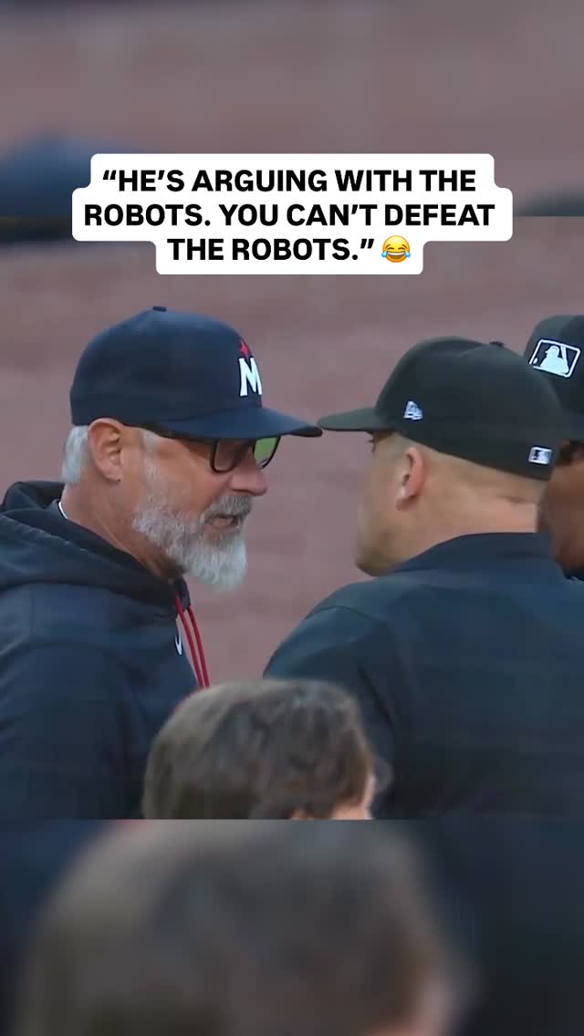 “He’s arguing with the robots. You can’t defeat the robots.” 

This call after the ABS Challenge was too good 😂 #MLBonNetflix 

#mlb #baseball #abschallenge