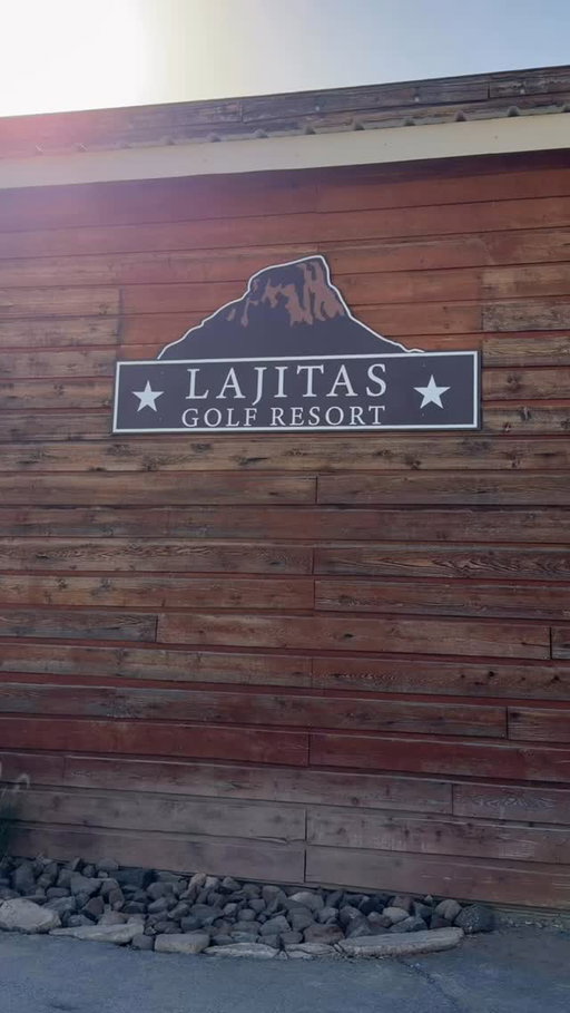Road trip!!!!! Place was awesome. Certainly a must for any golfers out there 

#lajitas #lajitasgolf #lajitasgolfresort #blackjackscrossing #vlog #daltoosh #bigbend #bigbendnationalpark