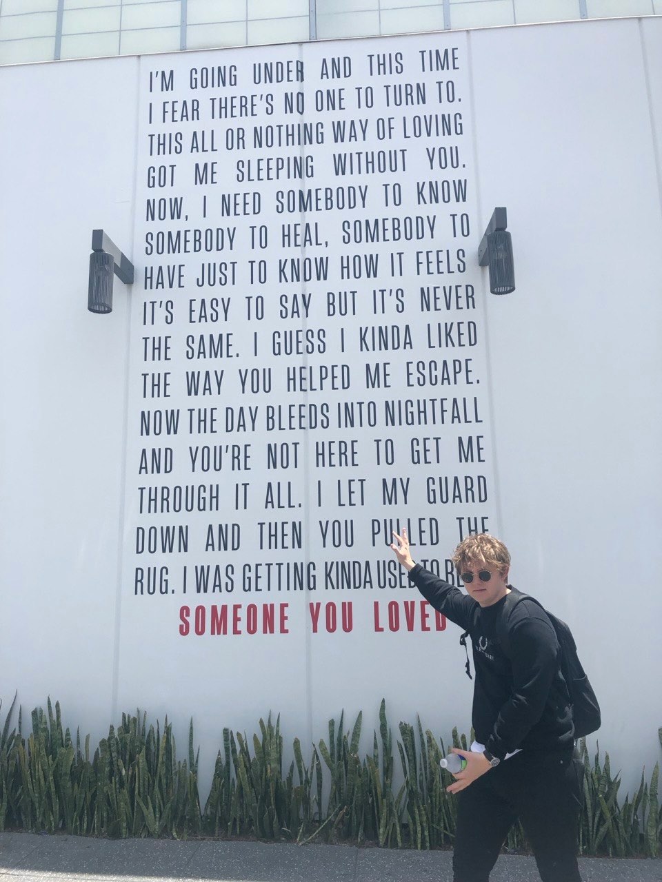 Little throwback dump of some highlights in North America over the years. More nudity than I had anticipated. Can’t wait to get back on tour over there in a few weeks! ❤️