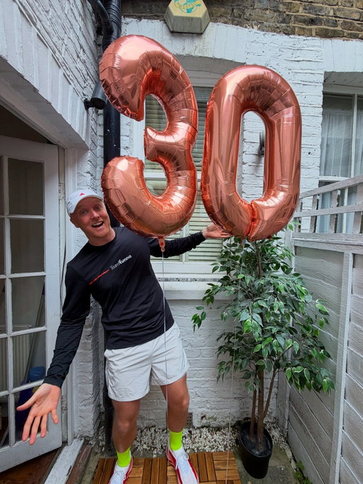 The big 3 0 🎉 

Here’s to many more runs & bad football takes 🏃⚽️