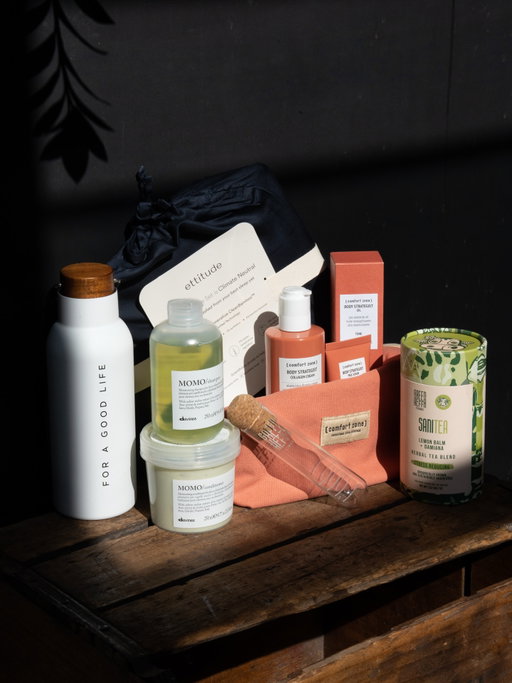 B CORP GIVEAWAY 🌎🌱 We’ve partnered with fellow @bcorpuscan brands to end #BCorpMonth the right way - by giving back! 👫 Read below to learn more about what one lucky person can win:

@davinesnorthamerica
🫧 MOMO/ shampoo
🫧 MOMO/ conditioner
🫧 Limited-Edition “For a Good Life” Tagline Water Bottle

@greenheffafarm | @farmercee 
🫖 Sanitea Herbal Tea Blend
🫖 Glass Tube Herbal Tea Infuser

@ettitudestore
🌱 $350 Gift Card

@comfortzoneskin_official 
🤍 Body Strategist Peel Scrub
🤍 Body Strategist Collagen Cream
🤍 Body Strategist Oil

HOW TO ENTER:
1️⃣ Follow @davinesnorthamerica, @greenheffafarm, @ettitudestore, and @comfortzoneskin_official
2️⃣ Like and save this post
3️⃣ Tag a friend who needs the ultimate self-care routine
4️⃣ BONUS ENTRY: Comment below on ways you’ve changed your daily routine to live more sustainably!

—
NO PURCHASE NECESSARY, VOID WHERE PROHIBITED.⁠ Giveaway ends at 11:59 pm EST on 04/06/26.

Open to legal U.S. residents only. We will not send any direct messages requesting information or a link to enter this giveaway. This giveaway is in no way sponsored, administered, or associated with Instagram. By entering, entrants confirm they are 18+ of age, release Instagram of responsibility, and agree to Instagram’s terms of use.